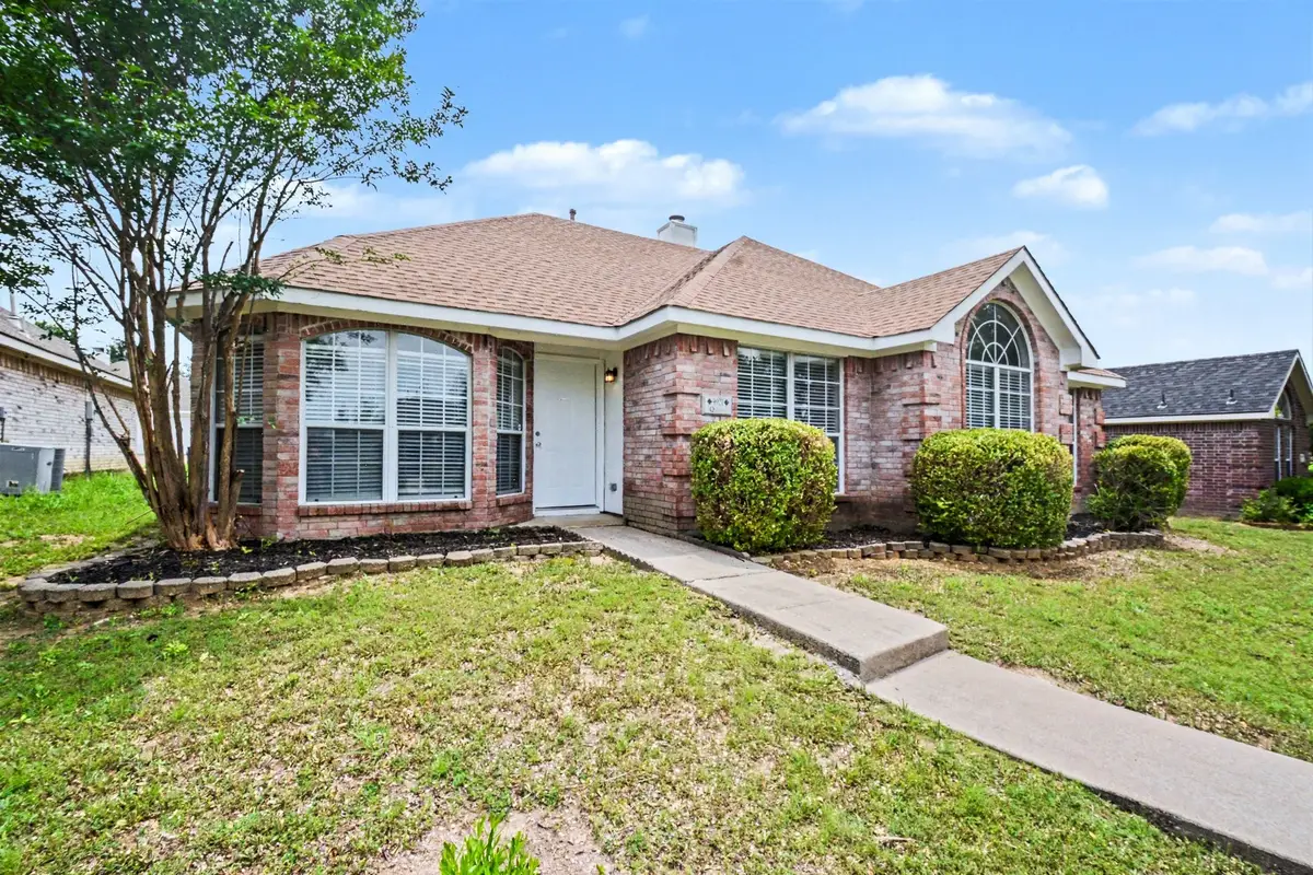 9901 Queens Road, Frisco, TX 75035 - #1
