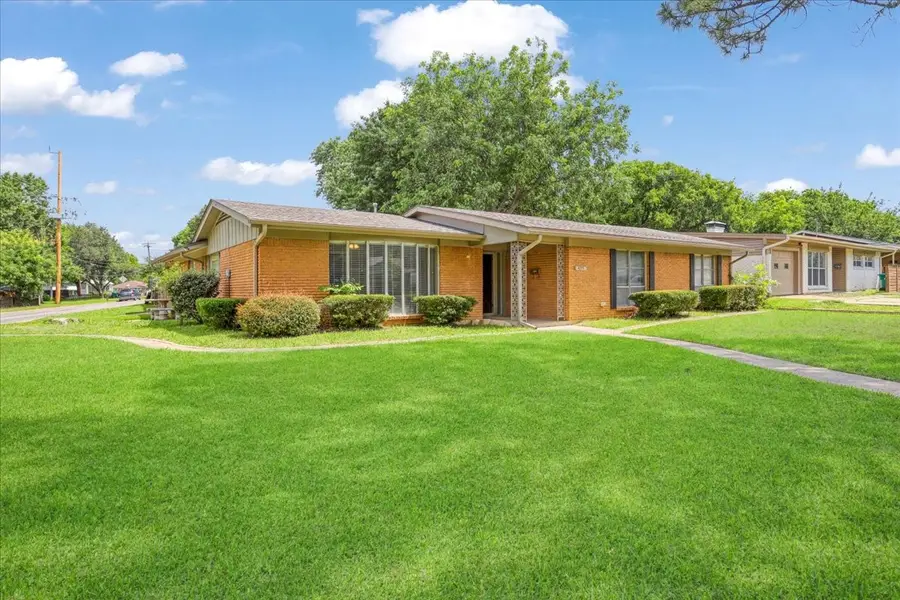 429 W Lamberth Road, Sherman, TX 75092 - #3