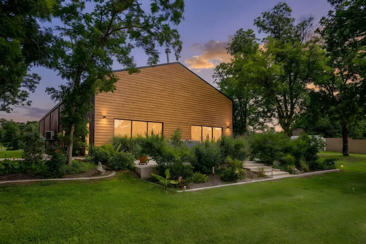 2330 Old Tin Top Rd, Weatherford, TX 76087 - #1