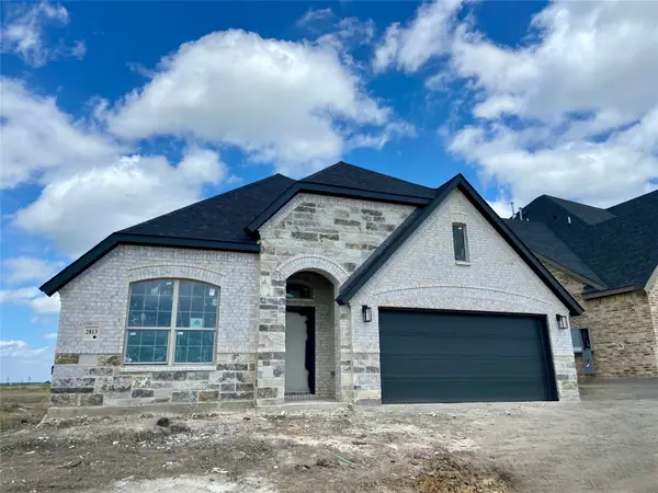 2813 Slamma Trail, Crandall, TX 75114