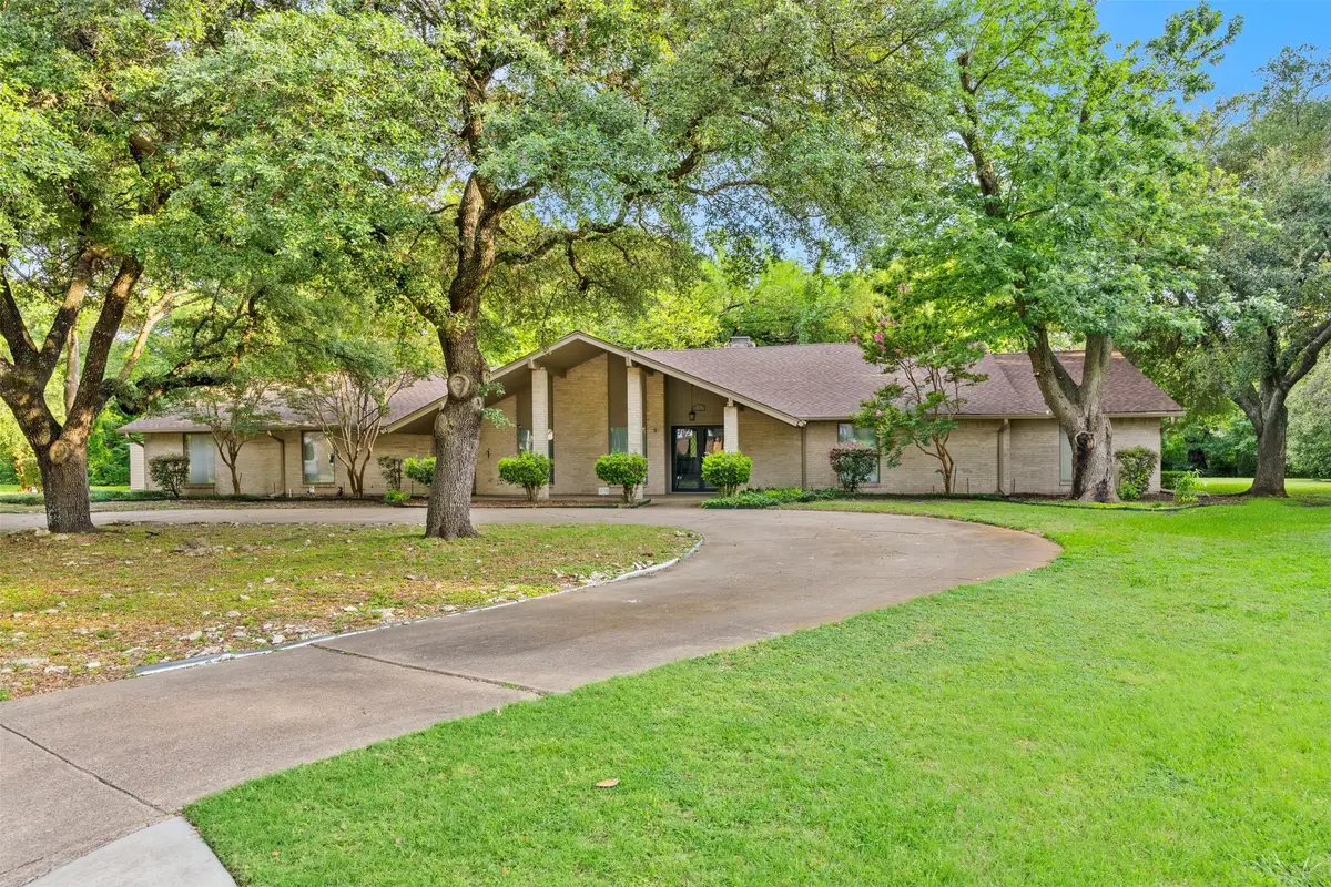 802 Rock Canyon Drive, Duncanville, TX 75137 - #1