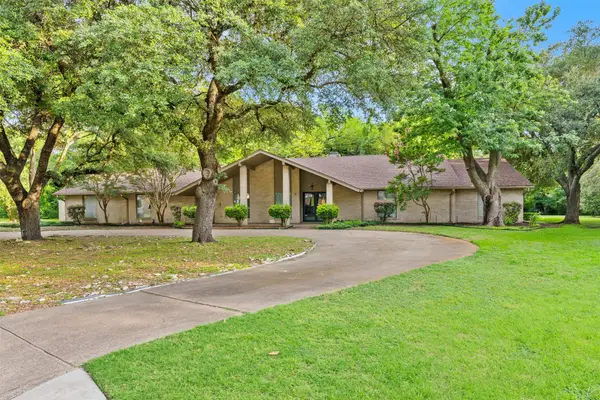 802 Rock Canyon Drive, Duncanville, TX 75137