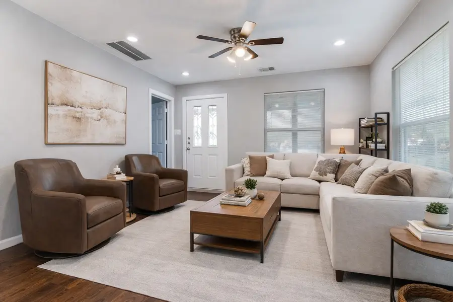 4010 Copeland Street, Dallas, TX 75210 - #3