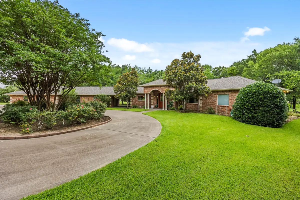 207 Tonkawa Trail, Corsicana, TX 75109 - #1