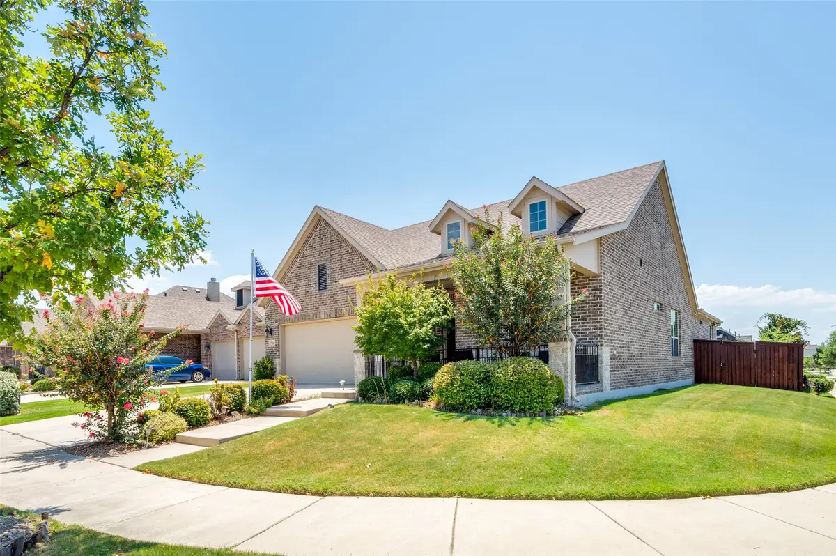 704 Louisville Road, Aubrey, TX 76227 - #1