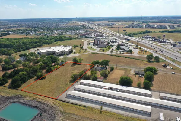 000 S Bell Street, Royse City, TX 75189