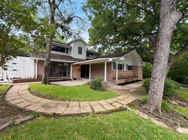 6878 Burwood Lane, Dallas, TX 75214
