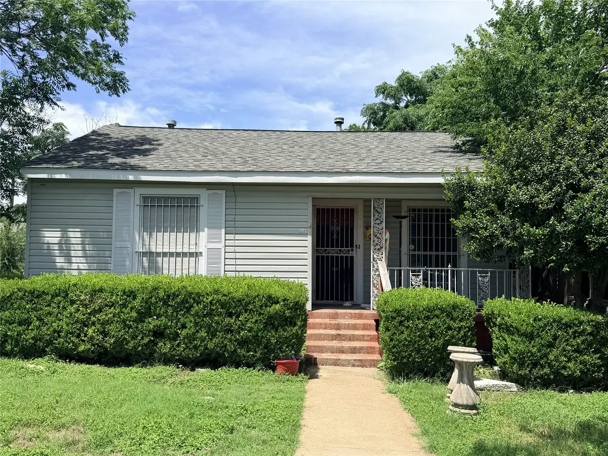 4044 Stanley Avenue, Fort Worth, TX 76110 - #1