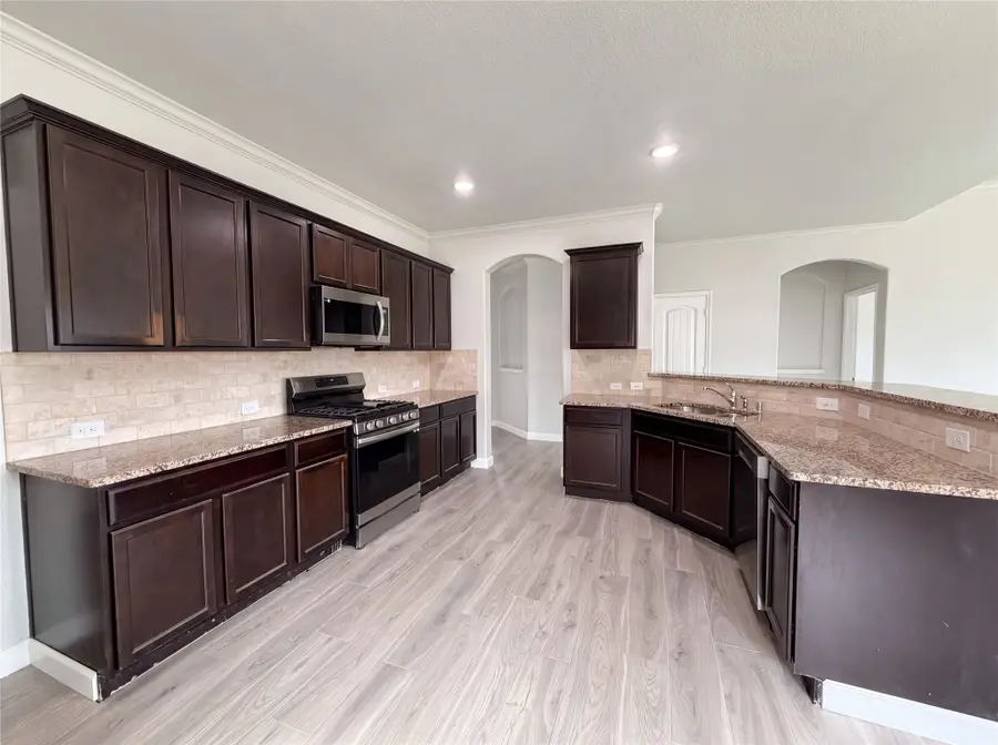 325 Pin Cushion Trail, Burleson, TX 76028 - #2