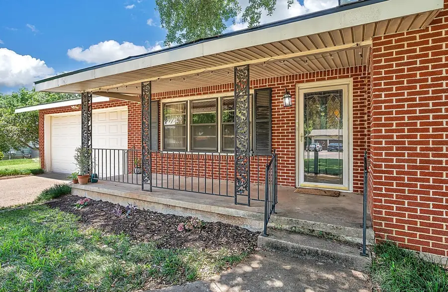 421 Bellaire Drive, Woodway, TX 76712 - #2