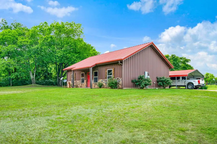 285 5th Street Ne, Bogata, TX 75417 - #2