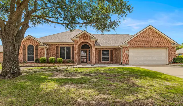 110 Chinaberry Trail, Forney, TX 75126