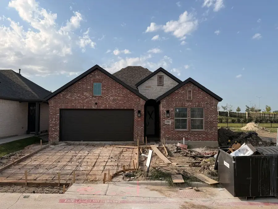 208 Ravenna Boulevard, Justin, TX 76247 - #2