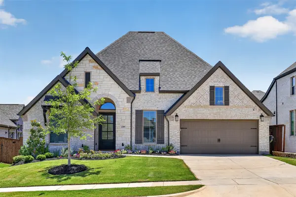 2209 Moore Valley Drive, McKinney, TX 75071