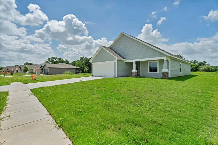 624 Crockett Drive, Cleburne, TX 76033 - #2