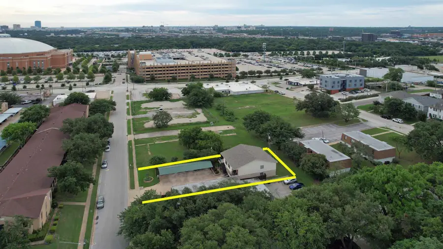3641 Bryce Avenue, Fort Worth, TX 76107 - #3