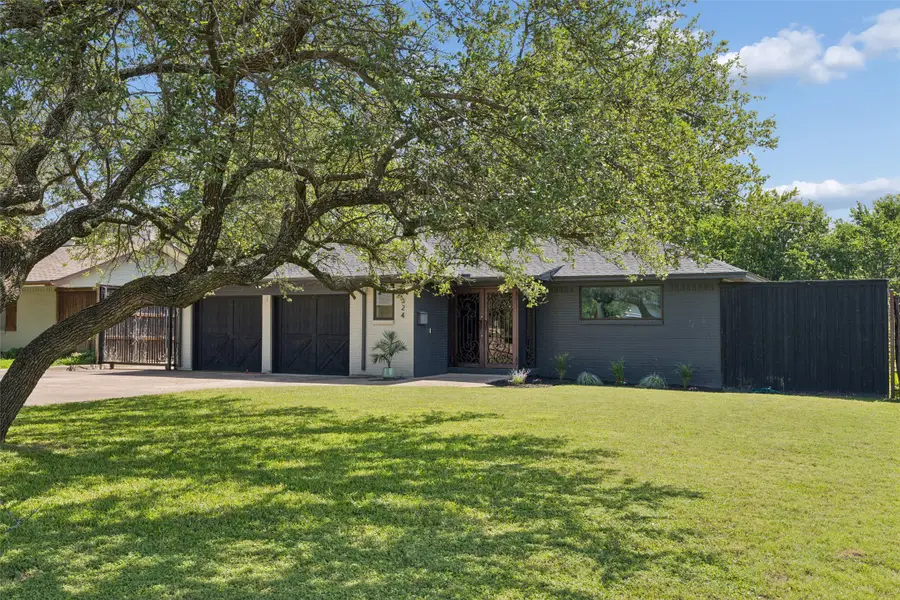 324 N Brighton Avenue, Dallas, TX 75208 - #2