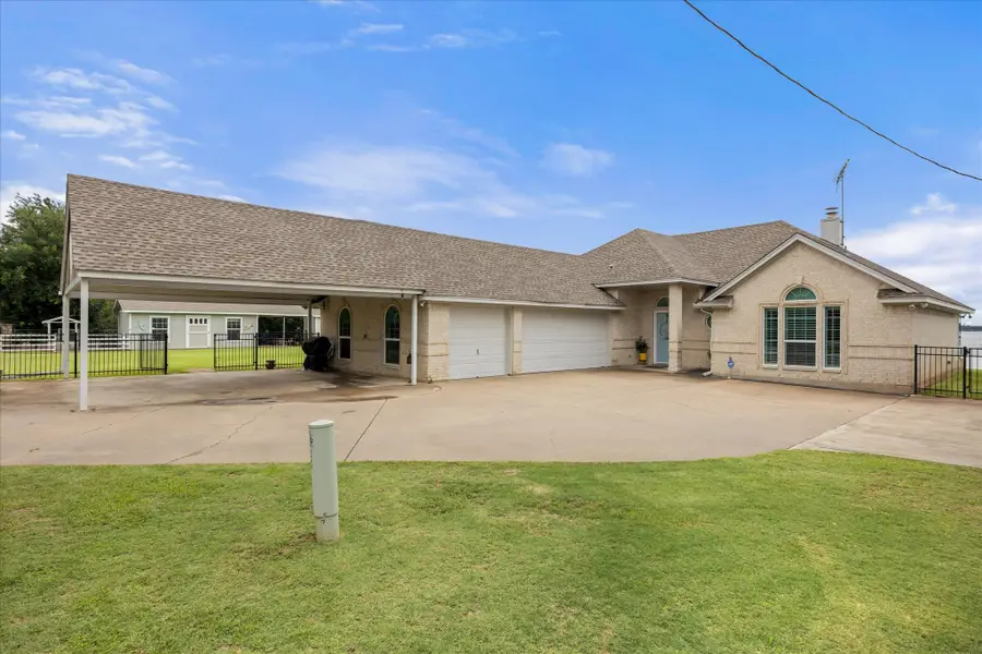 3226 Sunrise Court, Granbury, TX 76048 - #3