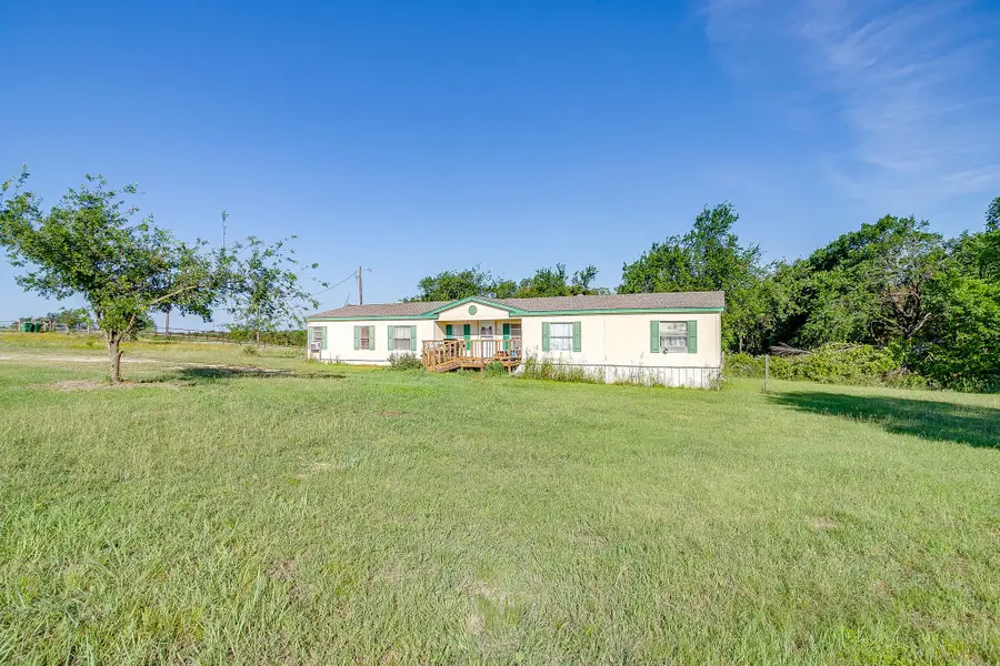 127 Lelon Lane, Springtown, TX 76082 - #2