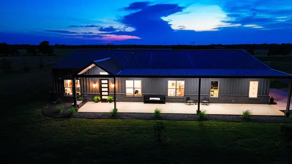 1560 Lacy Drive, Lipan, TX 76462