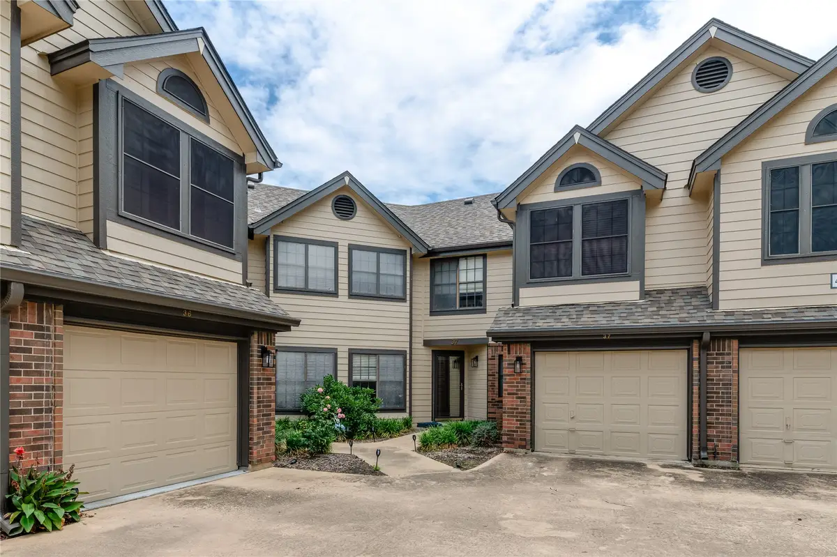 402 Santa Fe Trail #37, Irving, TX 75063 - #1