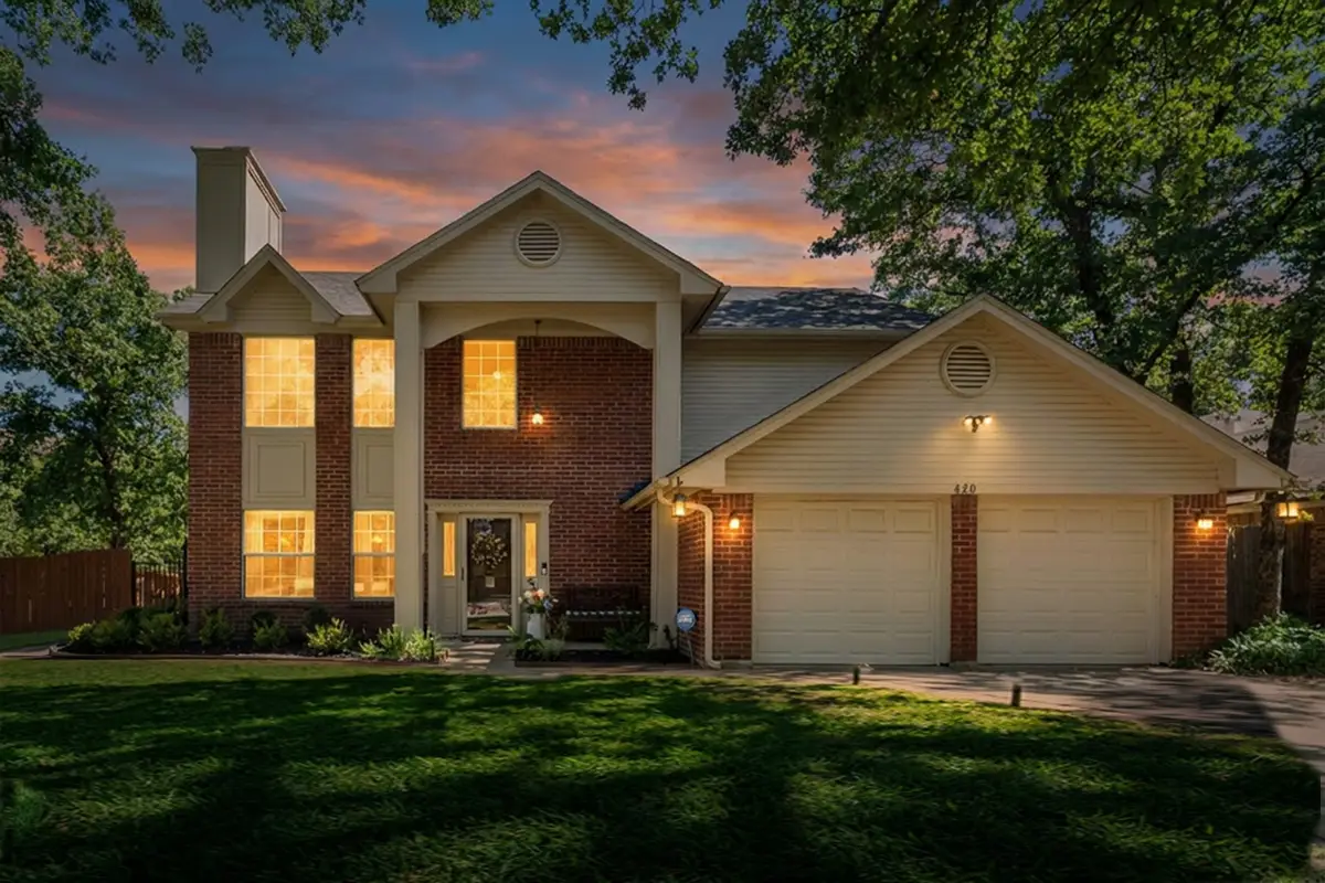 420 Misty Oaks Street, Azle, TX 76020 - #1