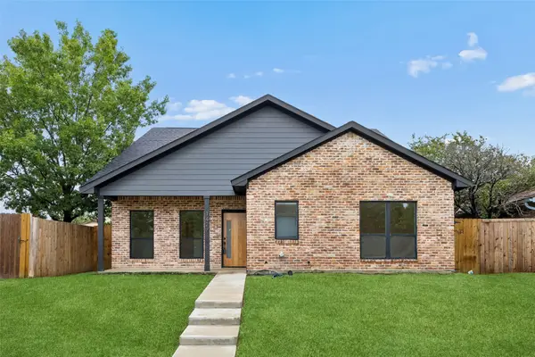 1427 Smokehouse Street, Mesquite, TX 75149