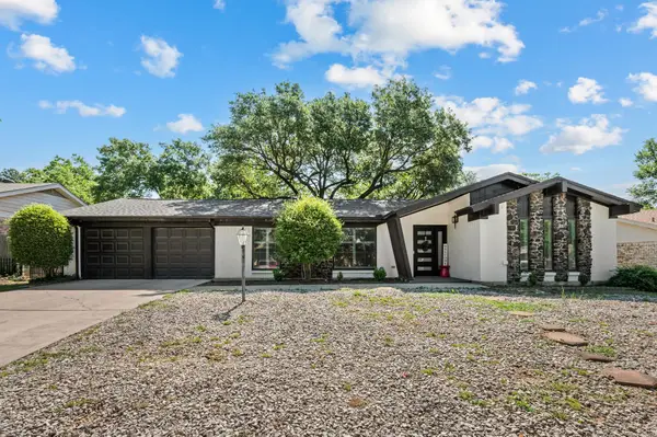1760 Northridge Drive, Hurst, TX 76054