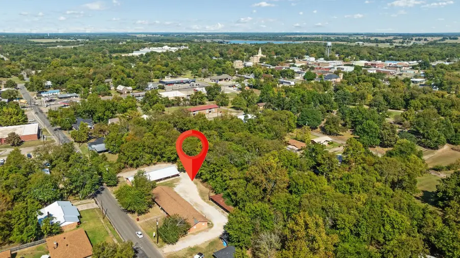 401 S Donoho Street, Clarksville, TX 75426 - #2
