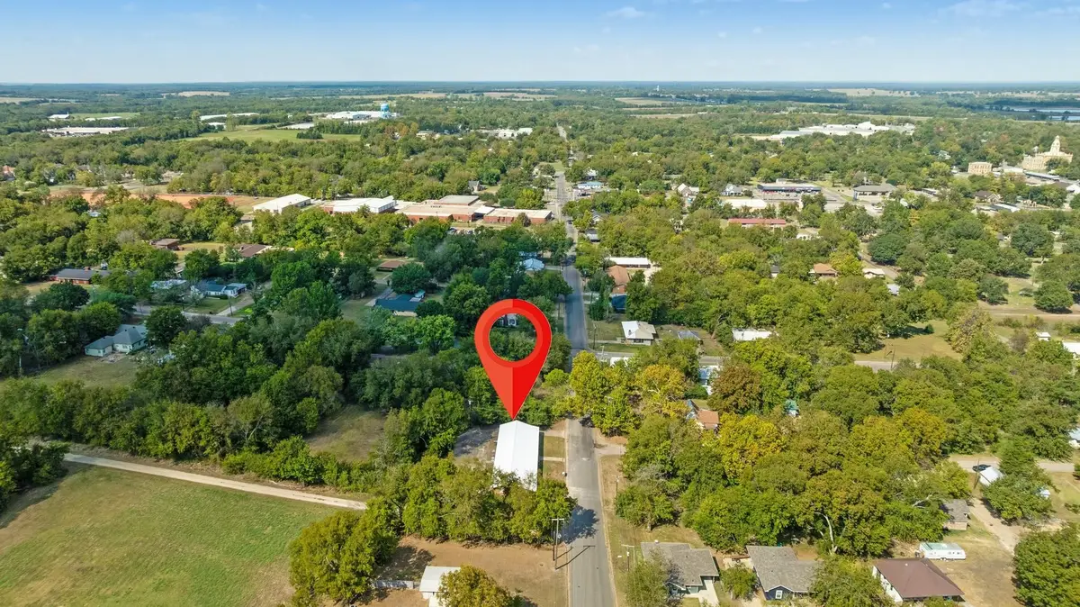 700 S Donoho Street #700, 702, 704, 706, 708, Clarksville, TX 75426 - #1
