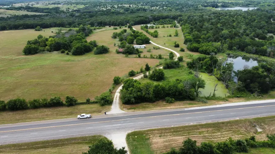 2517 State Highway 31, Hubbard, TX 76648 - #2