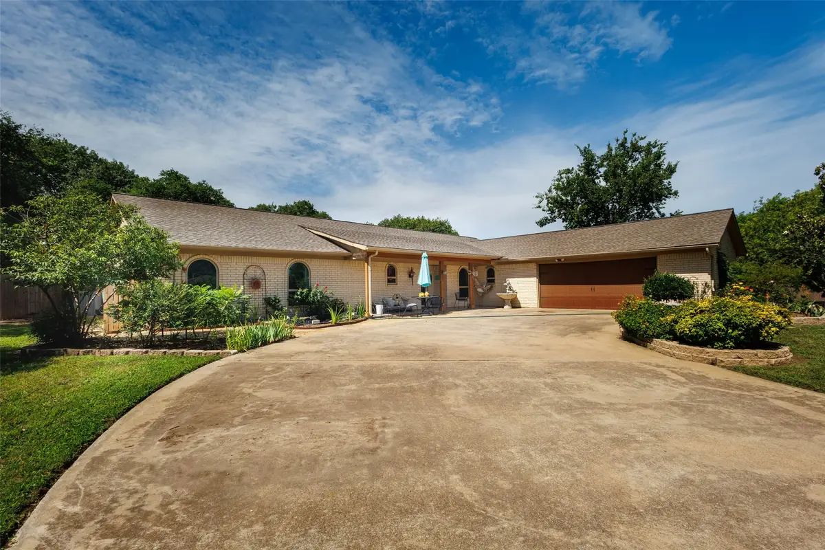 7725 Woodside Hill, Fort Worth, TX 76179 - #1