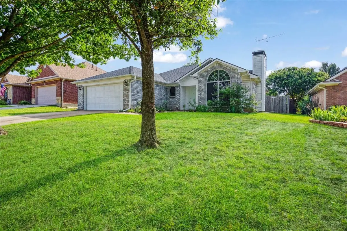 4805 Indio Lane, Sherman, TX 75092 - #1