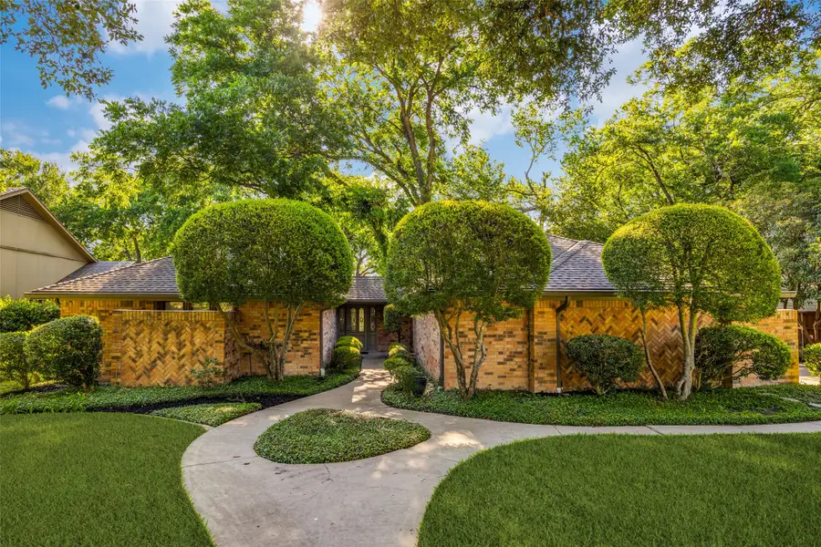 2306 Windsor Drive, Richardson, TX 75082 - #2