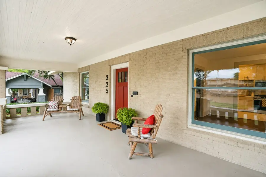 225 Featherston Street, Cleburne, TX 76033 - #3