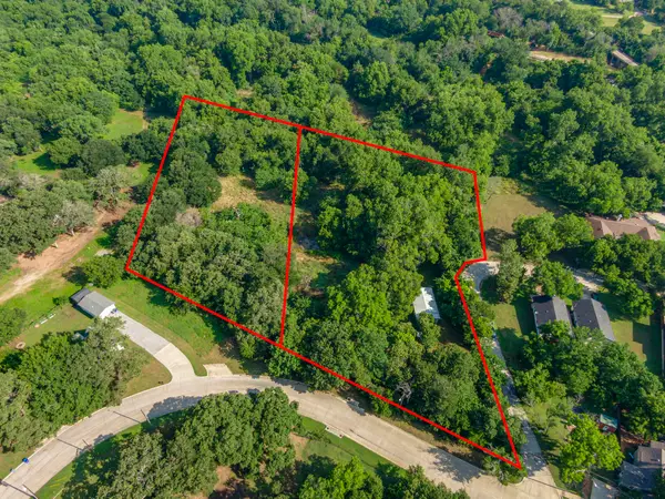 400 W Oak Street, Mansfield, TX 76063