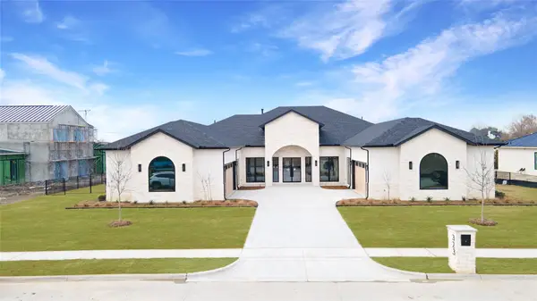 323 Longview Place, Heath, TX 75032