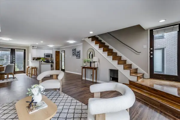 10109 Regal Park Lane #117, Dallas, TX 75230