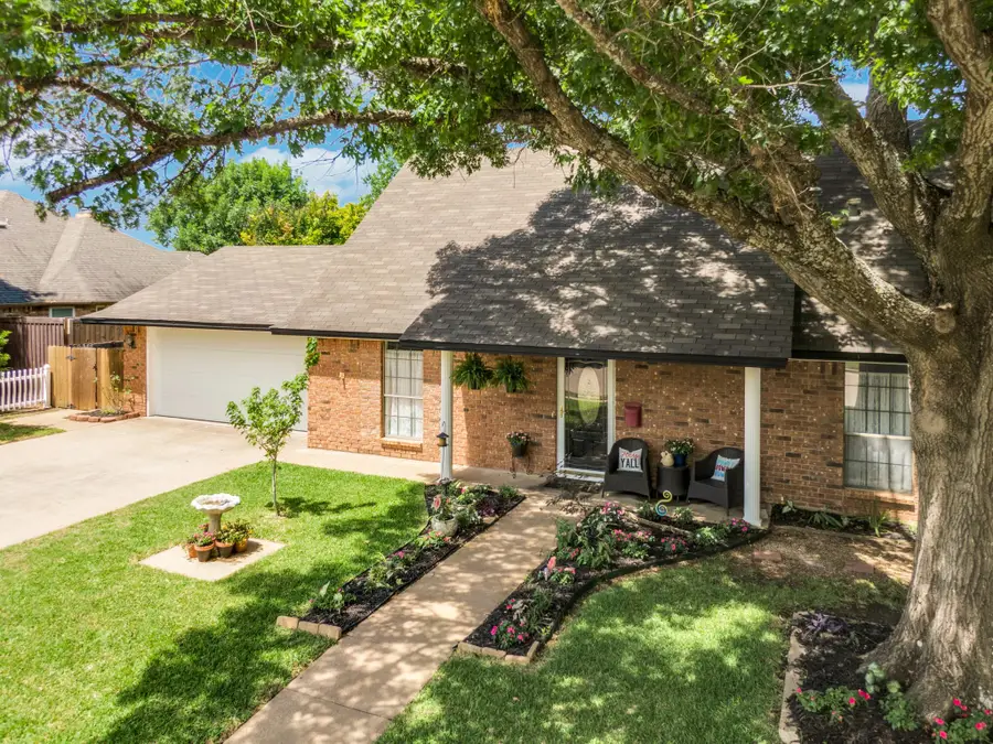 1647 E Pleasant Drive, Midlothian, TX 76065 - #3