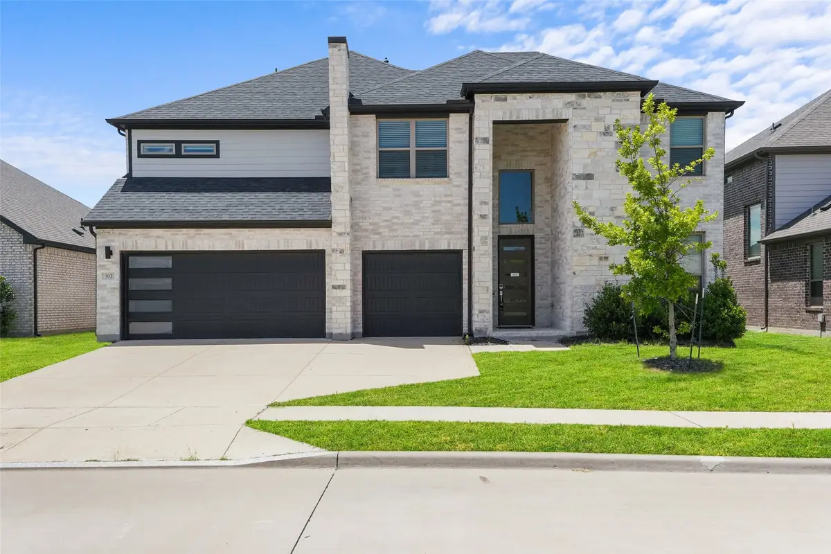 302 Coyote Creek Drive, Lavon, TX 75166 - #1