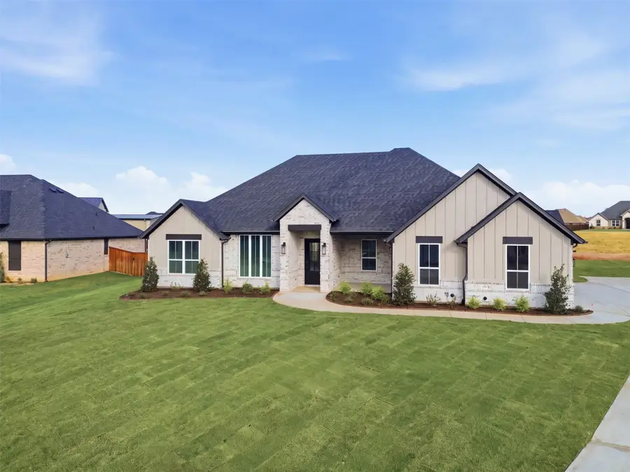 2120 Middlewood Circle, Granbury, TX 76049 - #3