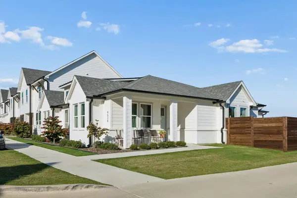 9524 Thorncrown Lane, Fort Worth, TX 76179