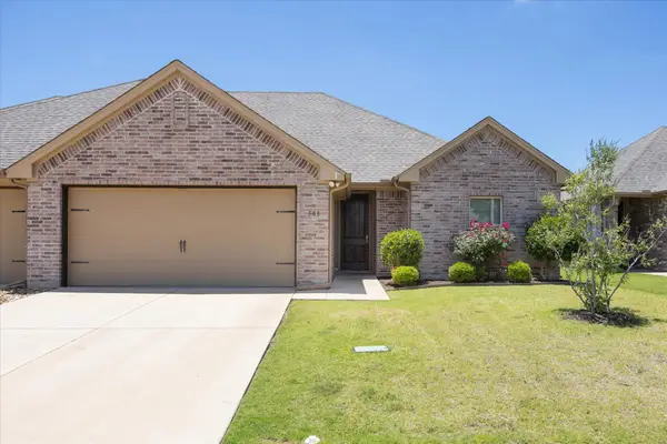 508 Landry Court, Granbury, TX 76049