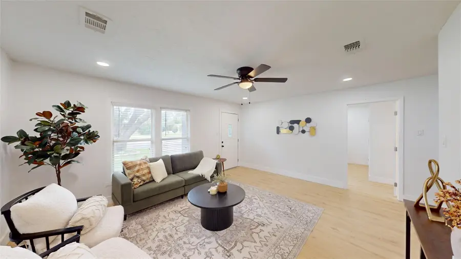 3766 Kris Street, North Richland Hills, TX 76180 - #3