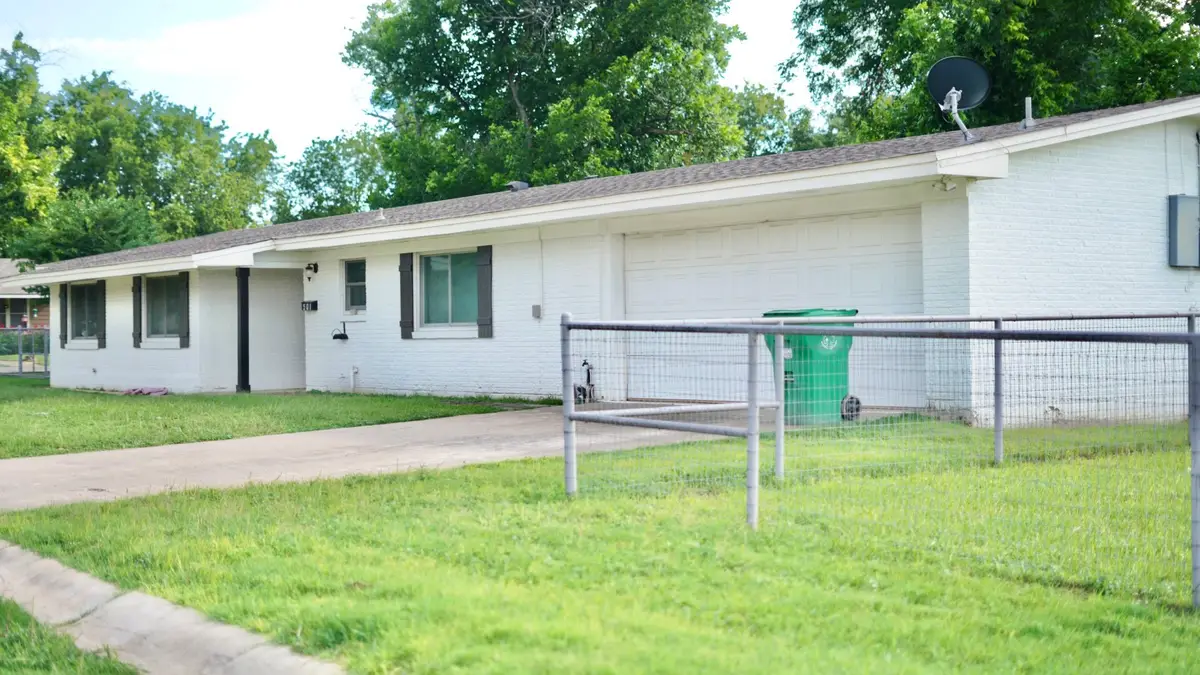 501 N 10th Street, San Saba, TX 76877 - #1