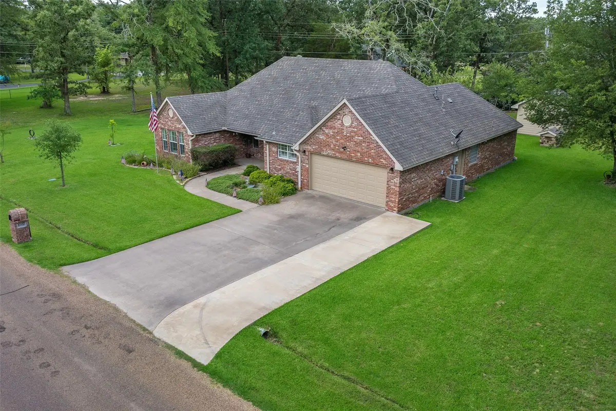 109 Castlewood Road, Enchanted Oaks, TX 75156 - #1
