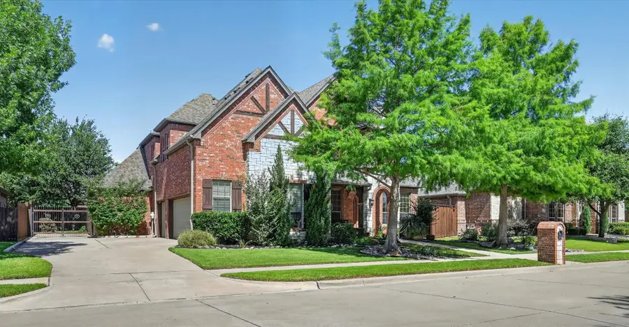 8009 Long Trail Drive, North Richland Hills, TX 76182 - #2