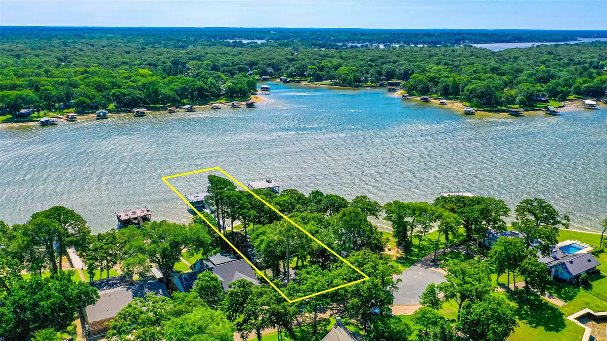 113 Crestwood Circle, Enchanted Oaks, TX 75156 - #1