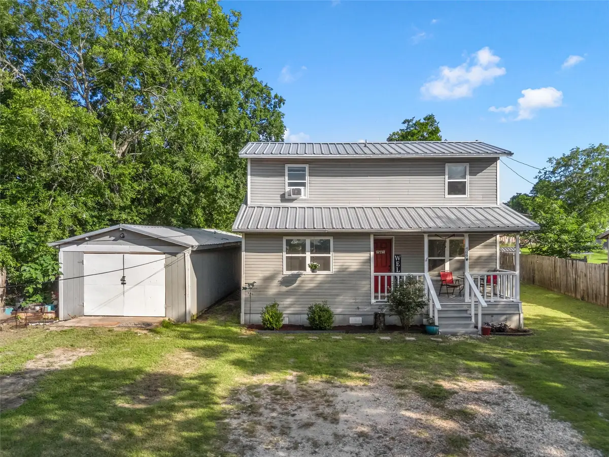 406 E Adams Street, Riesel, TX 76682 - #1