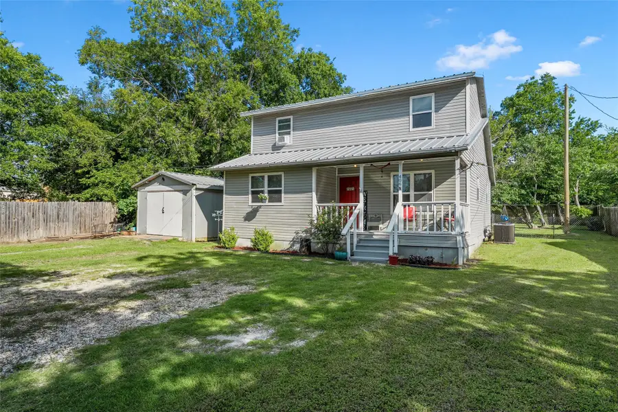 406 E Adams Street, Riesel, TX 76682 - #2